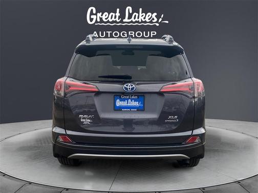 2018 Toyota RAV4 Hybrid XLE