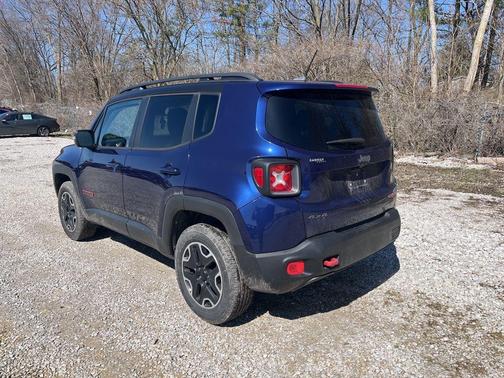2016 Jeep Renegade Trailhawk