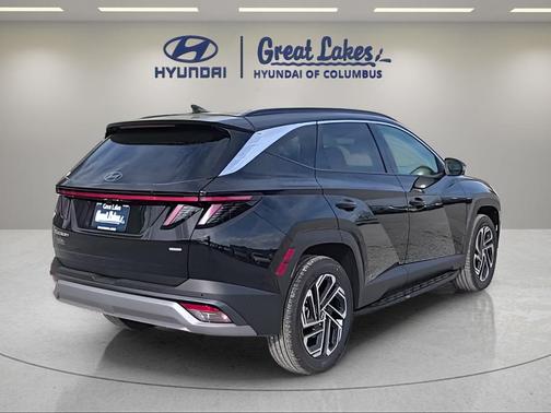 Phantom Black 2026 Hyundai TUCSON Limited