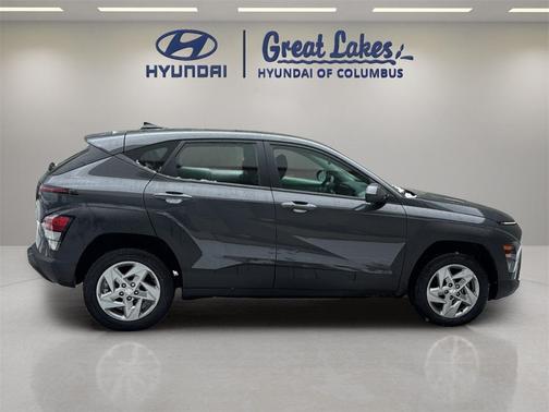 2024 Hyundai KONA SE