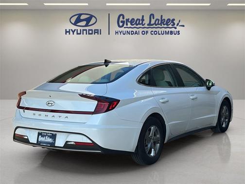 2023 Hyundai SONATA SE