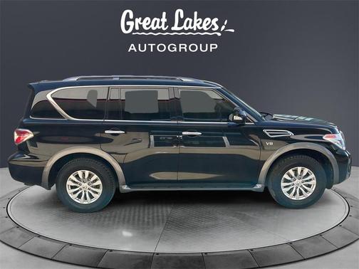 2017 Nissan Armada SV