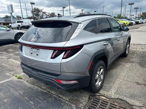 Shimmering Silver 2022 Hyundai TUCSON SEL