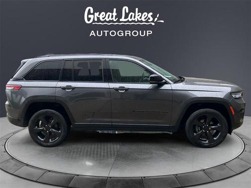 2023 Jeep Grand Cherokee Altitude