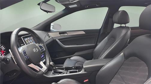 2019 Hyundai SONATA Sport