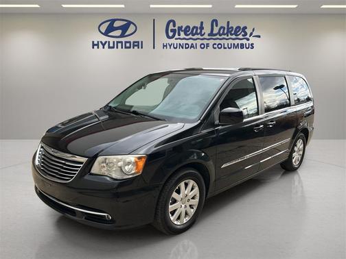 2014 Chrysler Town & Country Touring