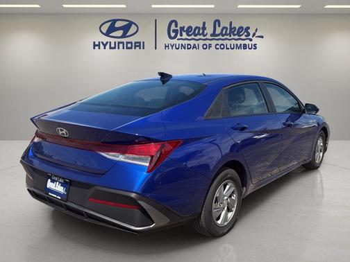Intense Blue 2025 Hyundai ELANTRA SE