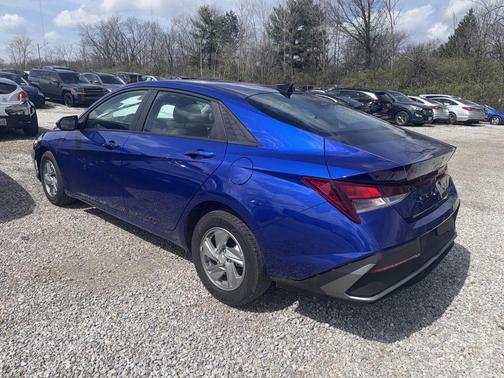 Intense Blue 2025 Hyundai ELANTRA SE