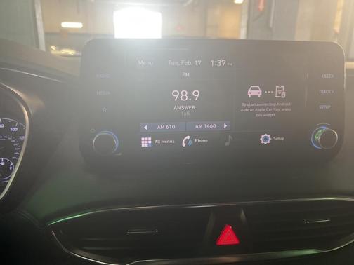 2023 Hyundai SANTA FE SE