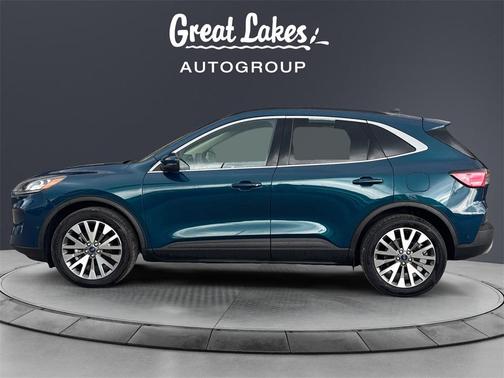2020 Ford Escape Titanium Hybrid