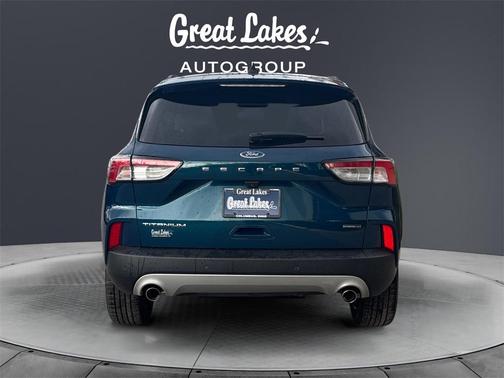 2020 Ford Escape Titanium Hybrid