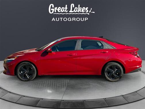 2023 Hyundai ELANTRA SEL