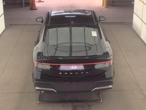 Black 2026 Hyundai SONATA SE