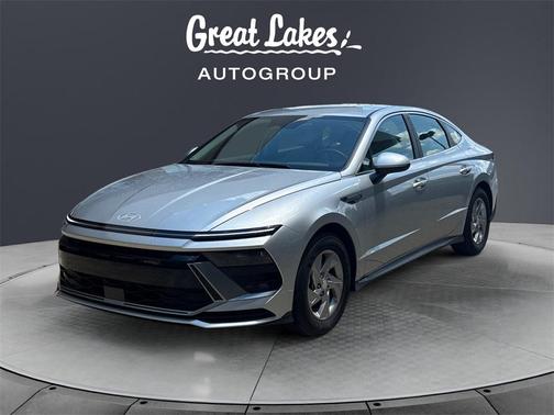 2025 Hyundai SONATA SE