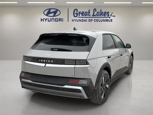 2025 Hyundai IONIQ 5 SE