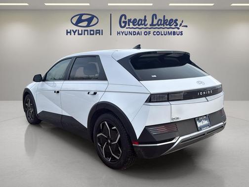 2022 Hyundai IONIQ 5 SE