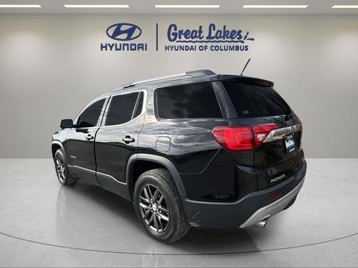 2017 GMC Acadia SLT-1