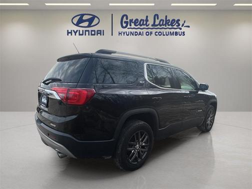 2017 GMC Acadia SLT-1