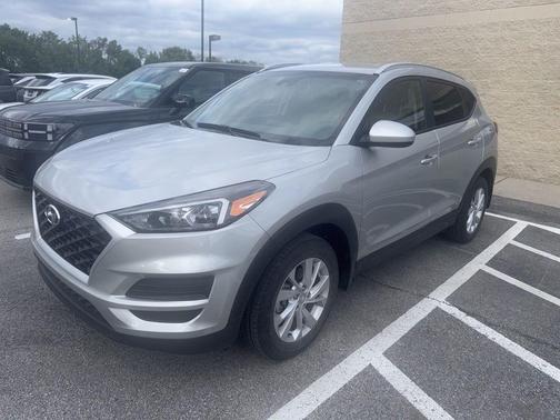 Stellar Silver 2021 Hyundai TUCSON Value