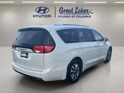 2020 Chrysler Pacifica Touring-L Plus