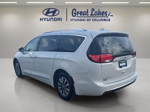 2020 Chrysler Pacifica Touring-L Plus