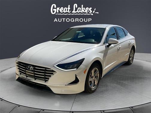 2022 Hyundai SONATA SE