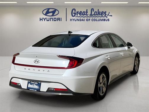 2022 Hyundai SONATA SE