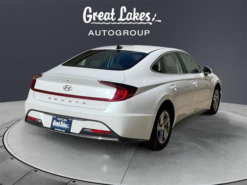 2022 Hyundai SONATA SE