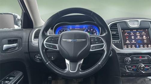 2019 Chrysler 300 Touring