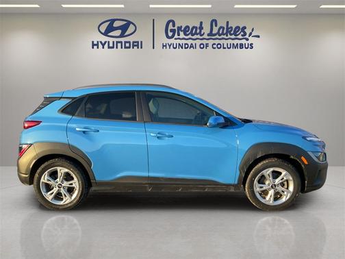 2022 Hyundai KONA SEL