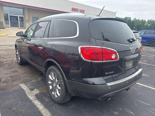 Carbon Black Metallic 2010 Buick Enclave 2XL