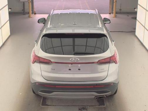 Shimmering Silver Pearl 2023 Hyundai SANTA FE SEL