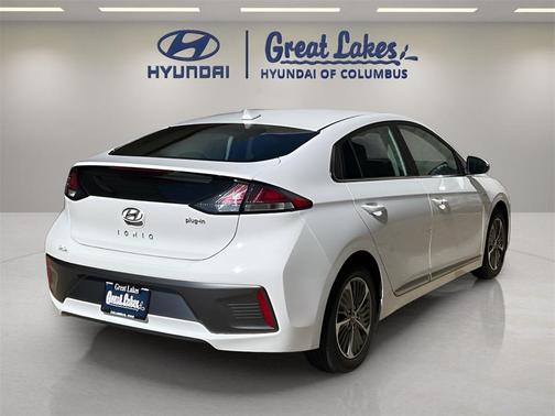 2021 Hyundai IONIQ Plug-In Hybrid SEL
