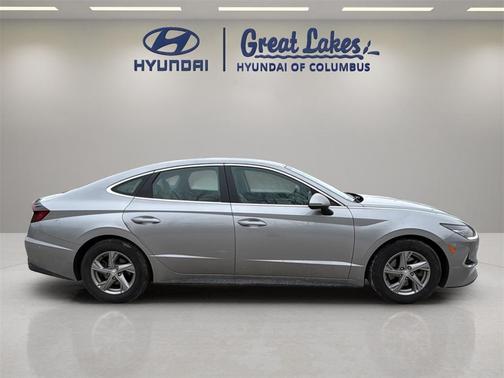 2023 Hyundai SONATA SE