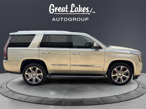 2016 Cadillac Escalade Luxury