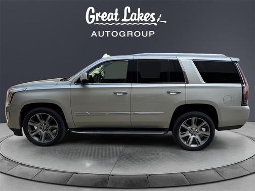 2016 Cadillac Escalade Luxury
