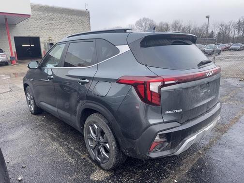 2024 Kia Seltos S