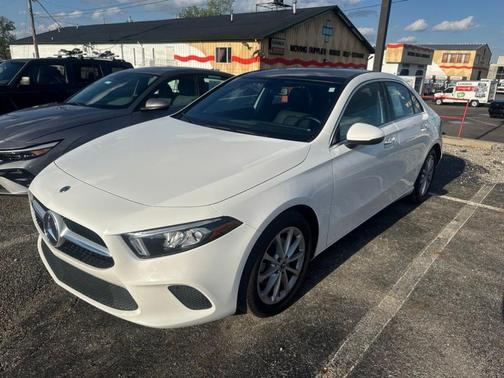 Polar White 2022 Mercedes-Benz A-Class A 220 4MATIC