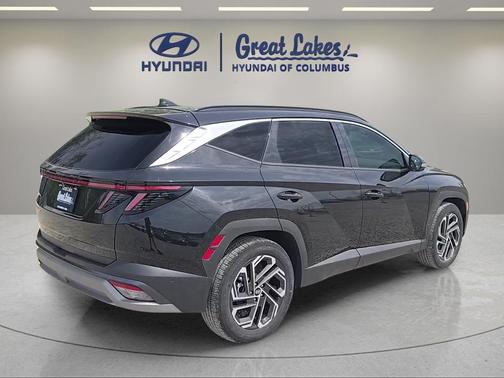 Phantom Black 2026 Hyundai TUCSON Limited