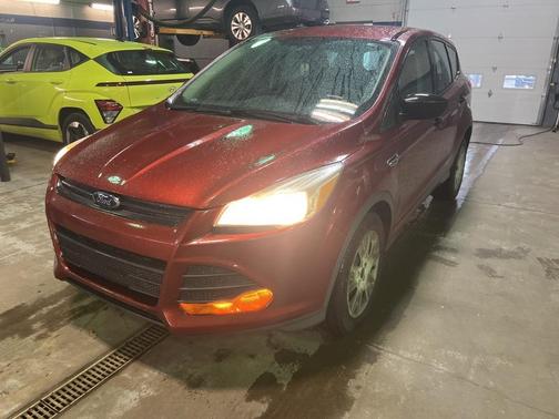 2014 Ford Escape S