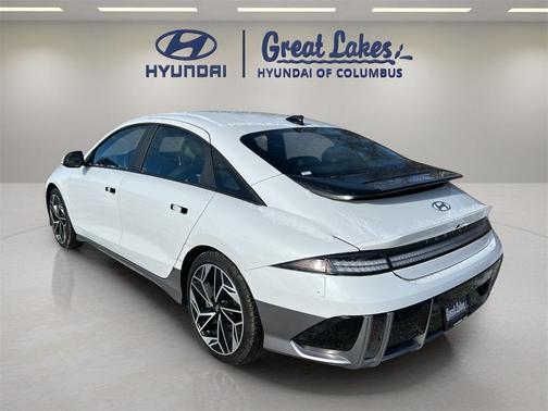 2023 Hyundai IONIQ 6 SEL