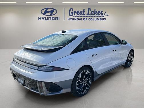 2023 Hyundai IONIQ 6 SEL