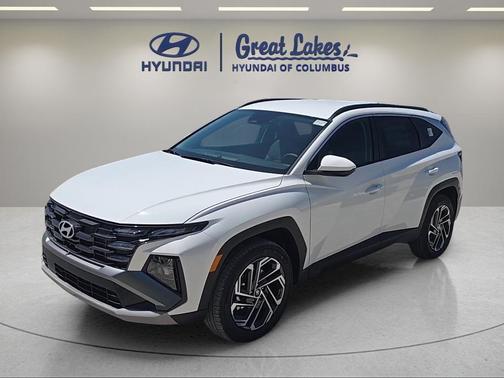 White Pearl 2026 Hyundai TUCSON SEL