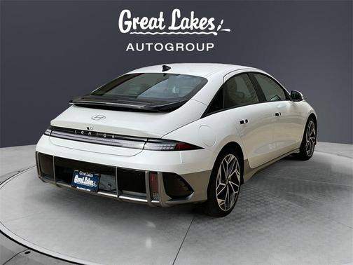 2024 Hyundai IONIQ 6 SEL