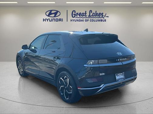 2024 Hyundai IONIQ 5 SEL