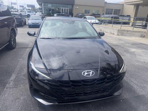 Onyx Black 2023 Hyundai ELANTRA SEL