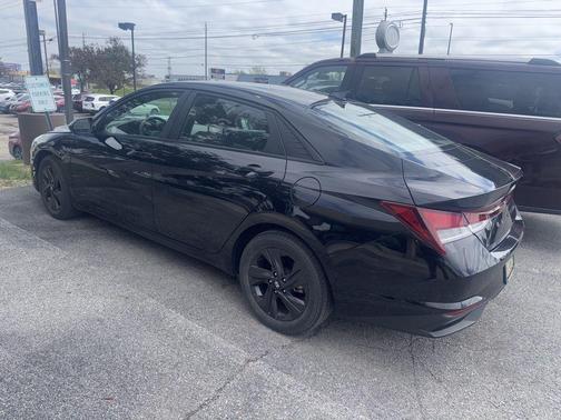 Onyx Black 2023 Hyundai ELANTRA SEL