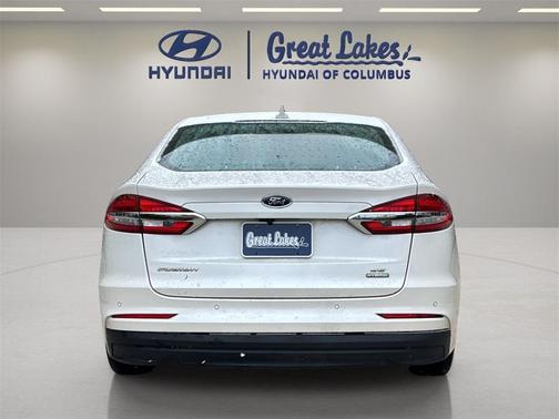 2020 Ford Fusion Hybrid SE