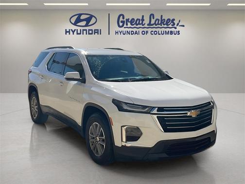 2022 Chevrolet Traverse LT Cloth