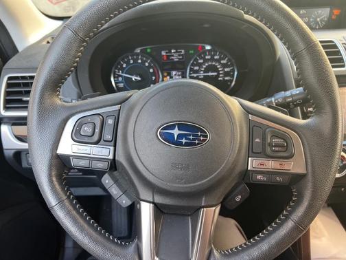 2017 Subaru Forester 2.0XT Touring